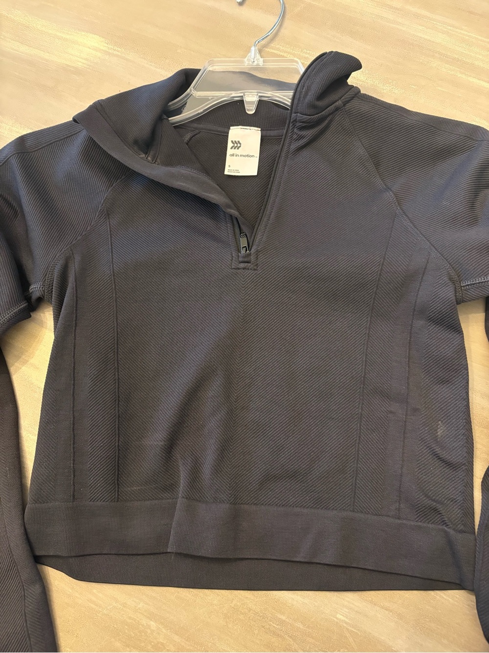 All in Motion size Small crop top athletic wear